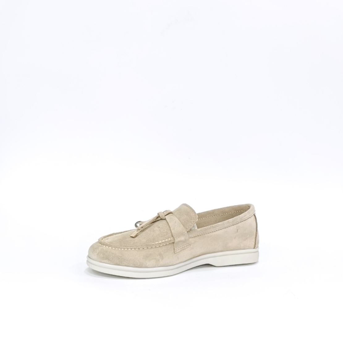 Women's moccasins / loafers / made of natural leather in beige color/7750