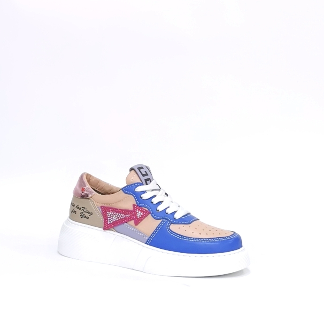 Women's sneaker made of natural leather in the color blue + powder with anatomical insole/73326