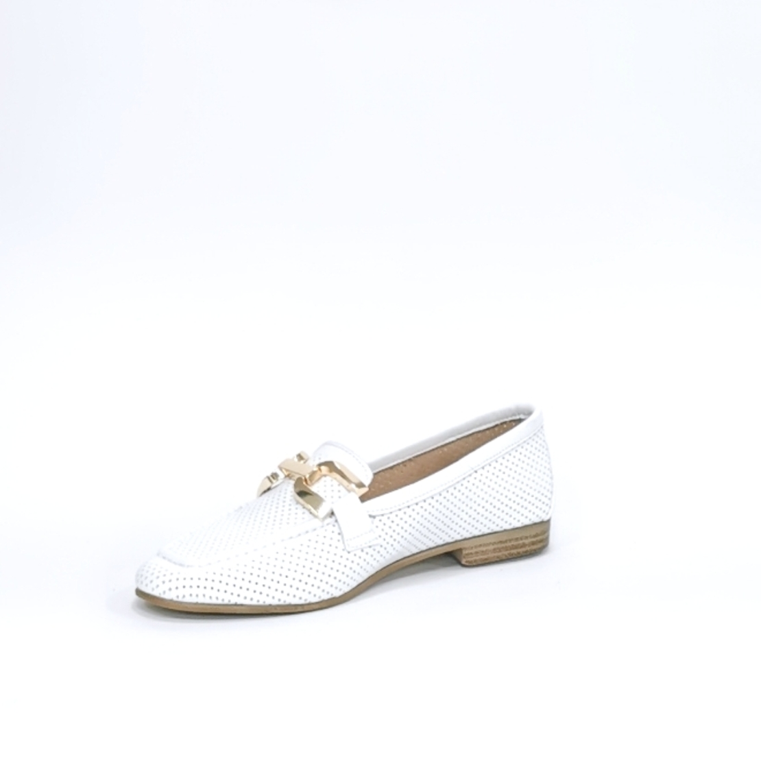 Women's moccasins / loafers / made of natural leather in white color/7163
