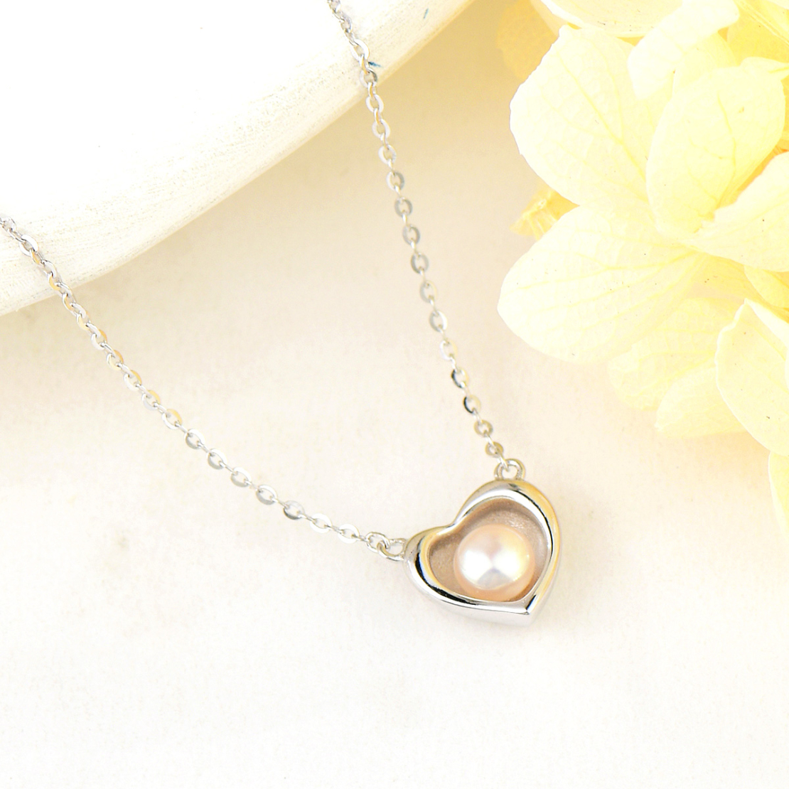 SILVER NECKLACE HEART WITH PEARL