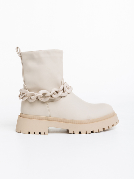Дамски модни боти в бежов цвят със синджир модел: U9AX96030-1 beige