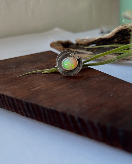 Bendida Opal Ring