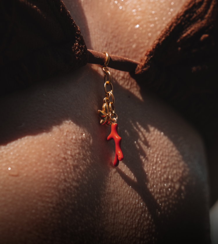 Бижу за бански