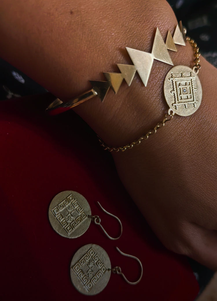 GENUS ® - The art of preserving ancestral memory