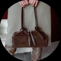 Сумки из натуральной замши